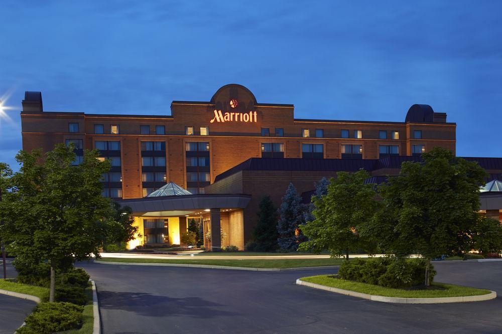 Columbus Airport Marriott Hotel Bagian luar foto