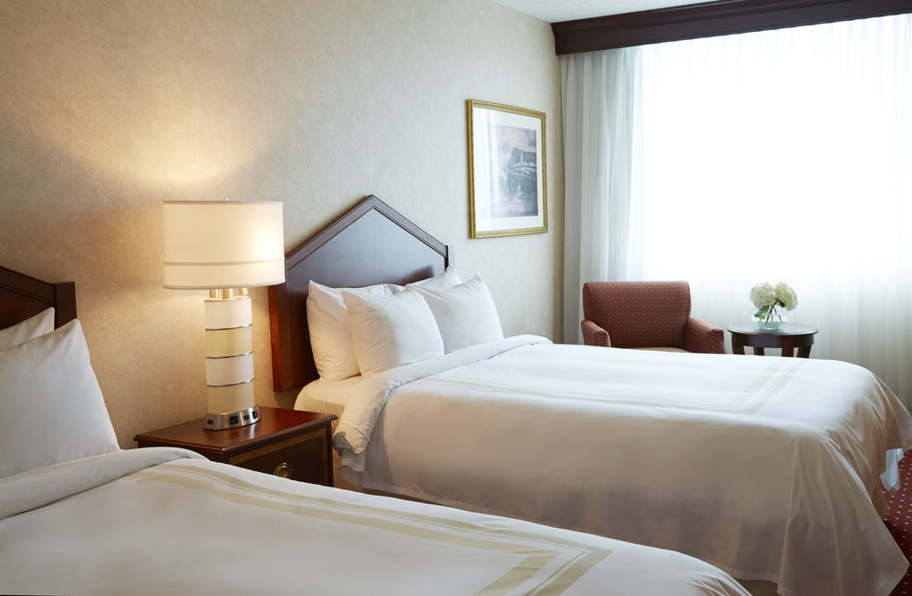 Columbus Airport Marriott Hotel Bagian luar foto